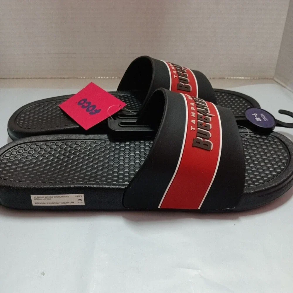 Tampa Bay Buccaneers FOCO Stripe Raised Slides‎ Sandals Men’s US M 9-10